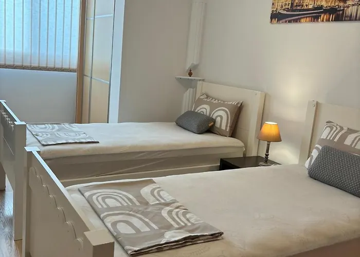 Apartment Albamar Paola *